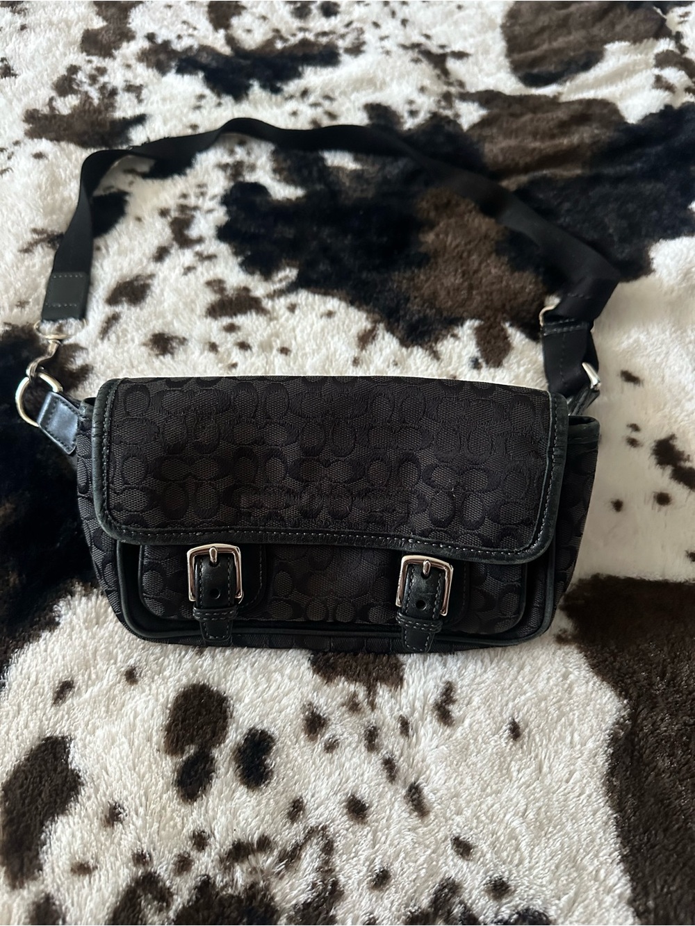 COACH VOYAGER SIGNATURE BLACK FANNY PACK